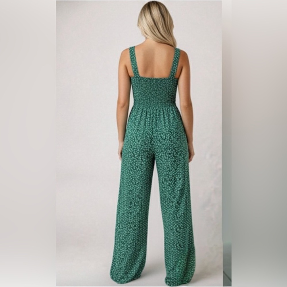 Boho Floral Loose Shirred Cami Jumpsuit With Pockets Green - Picture 4 of 8